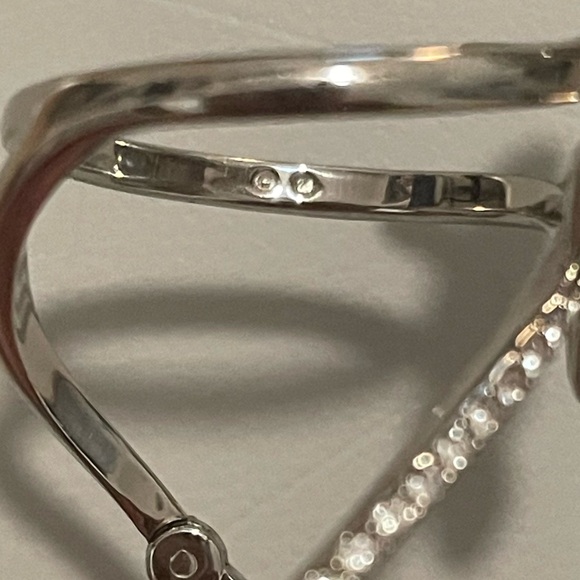 Auth Swarovski Festivity ring - Picture 7 of 8